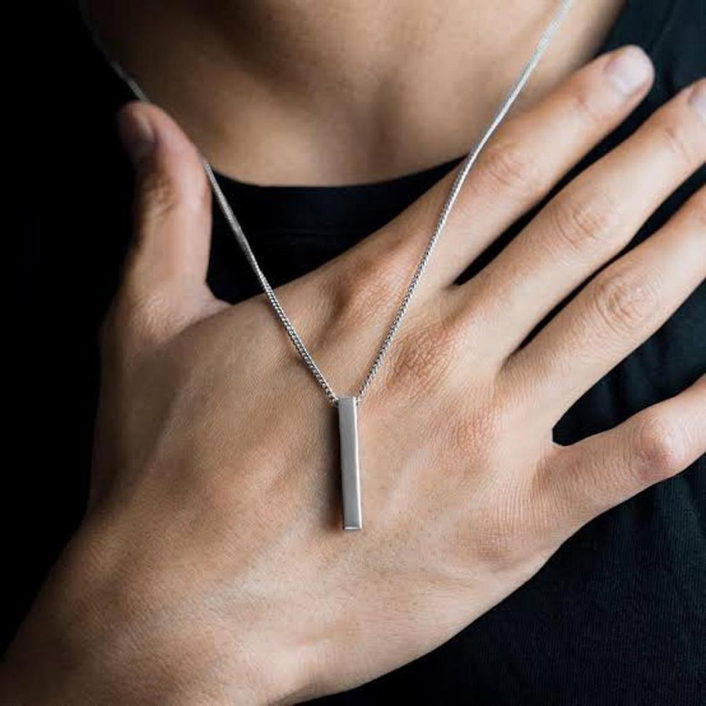 Men’s Vertical Bar Pendant Necklace