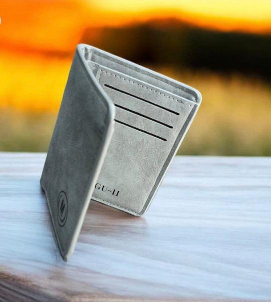 Premium Men’s Leather Wallet – Stylish, Durable & Sleek Design