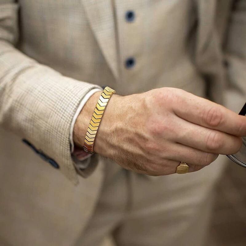 Men’s Premium Braided Crystal Bracelet – Minimal & Elegant Design